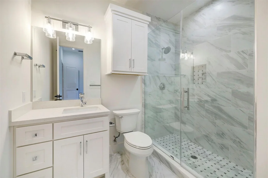 Photo of 4514 Devon Street
