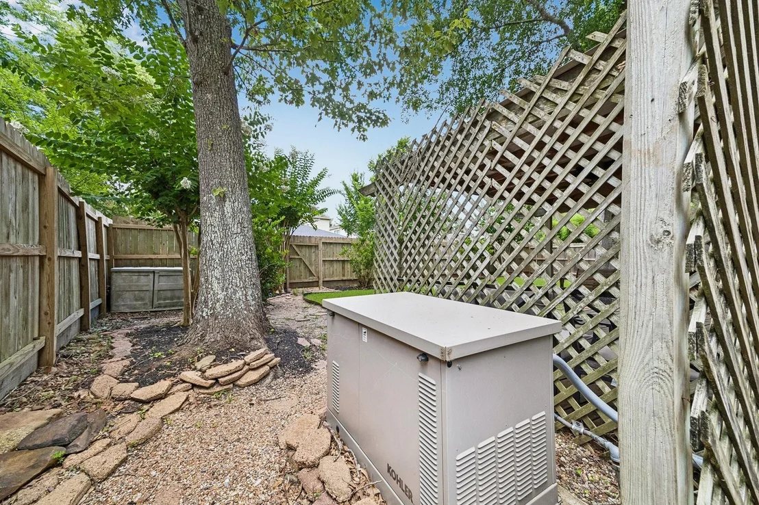 Photo of 2803 Maple Bend Drive