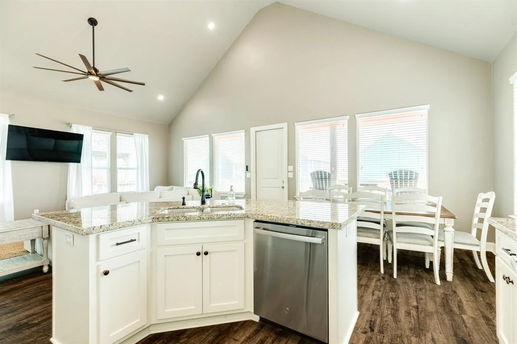 Photo of 4820 Bluewater