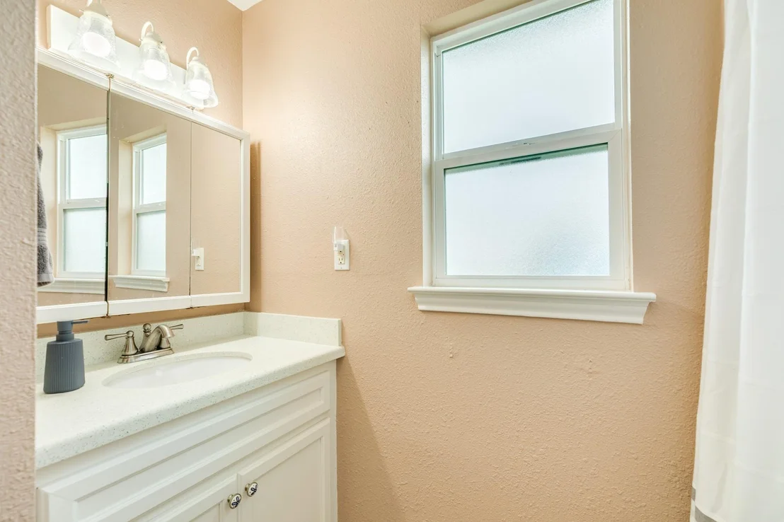 Photo of 306 Pompano Lane