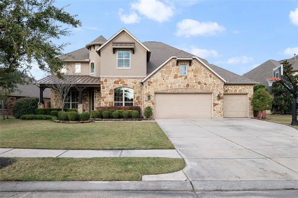 Photo of 25241 Forest Lake Circle