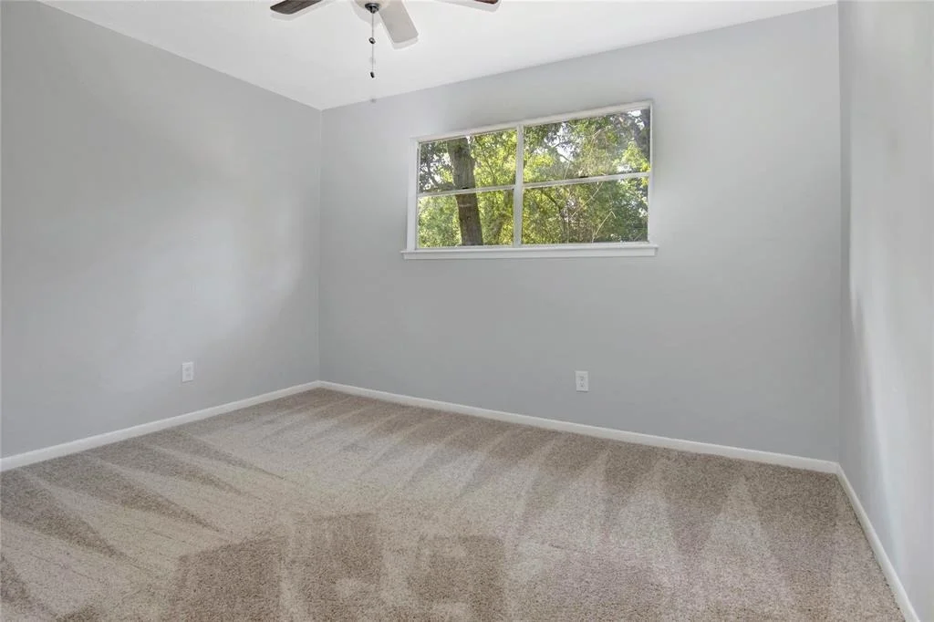 Photo of 427 Pebblebrook Drive
