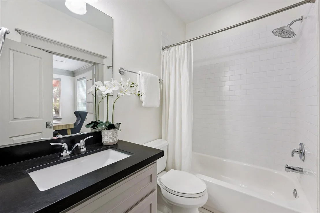 Photo of 548 Allston Street