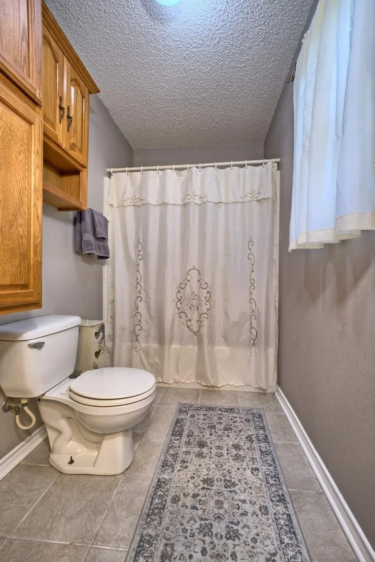 Photo of 670 Cedar Crest Circle