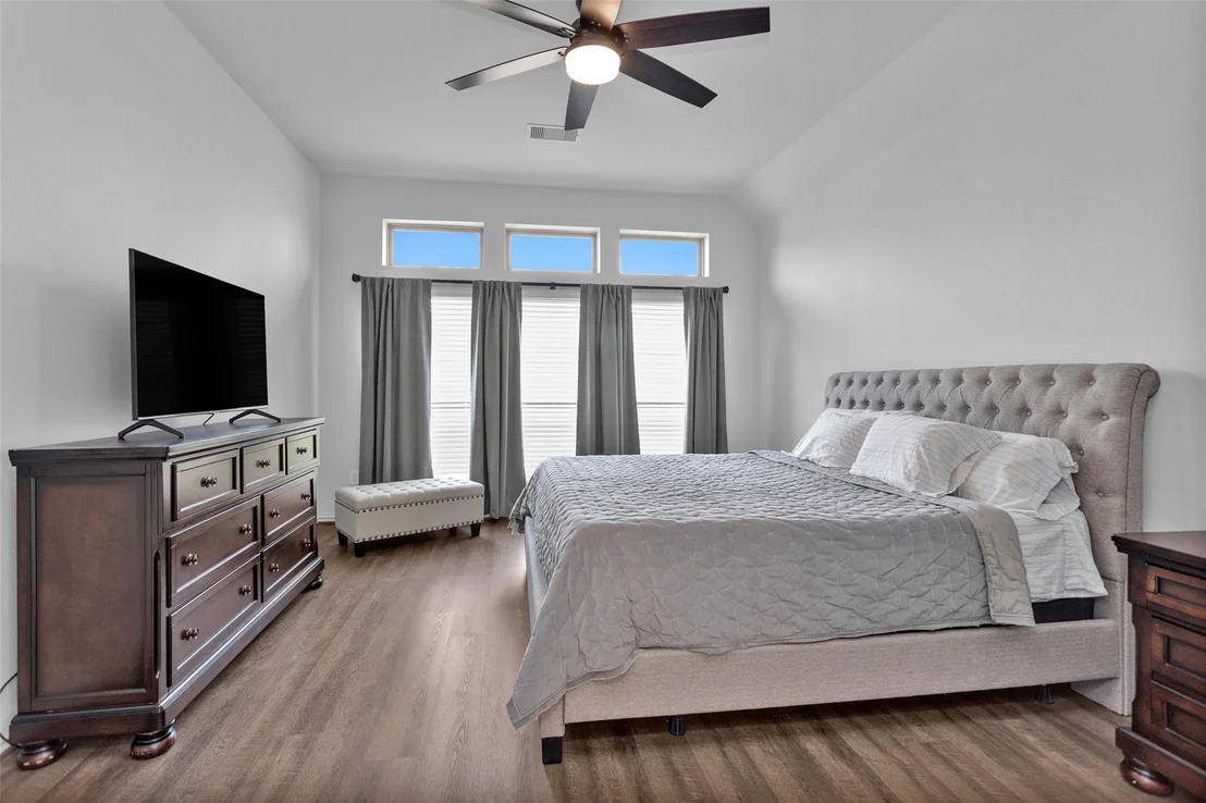 Photo of 549 Cedar Harbor Court