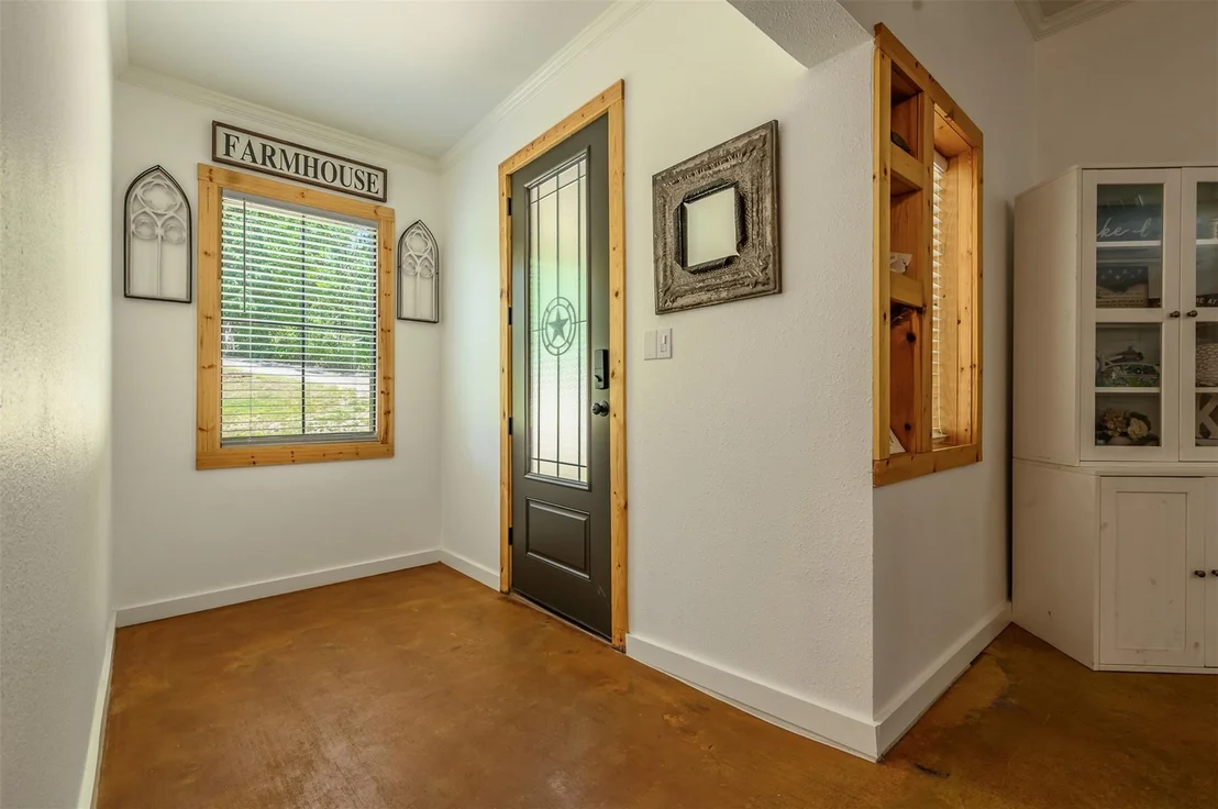 Photo of 240 Private Road 5515