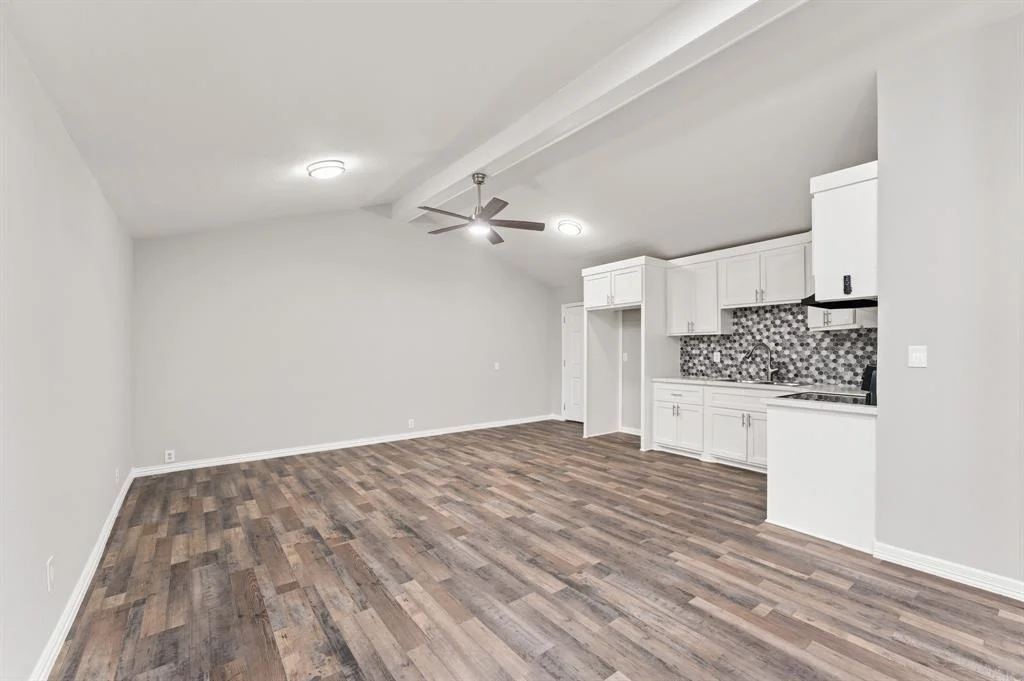 Photo of 6111 Glen Lee Drive