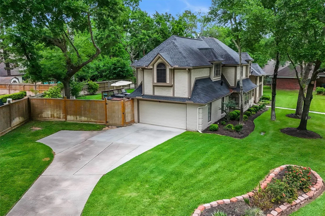 Photo of 24610 Gilbough Drive
