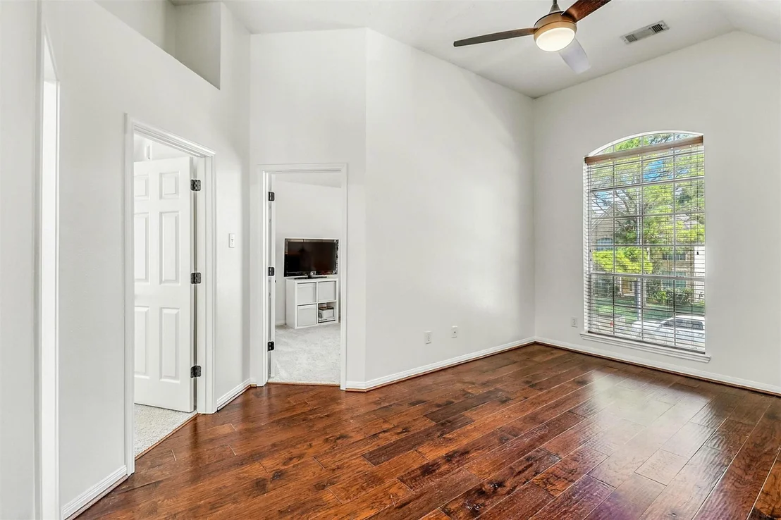Photo of 18507 Mill Path Court