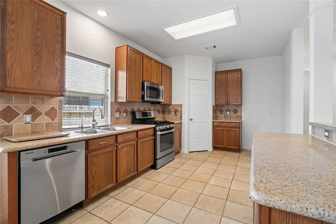 Photo of 802 Cypresswood Bough