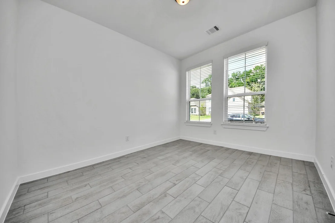 Photo of 2906 Bury Park Drive
