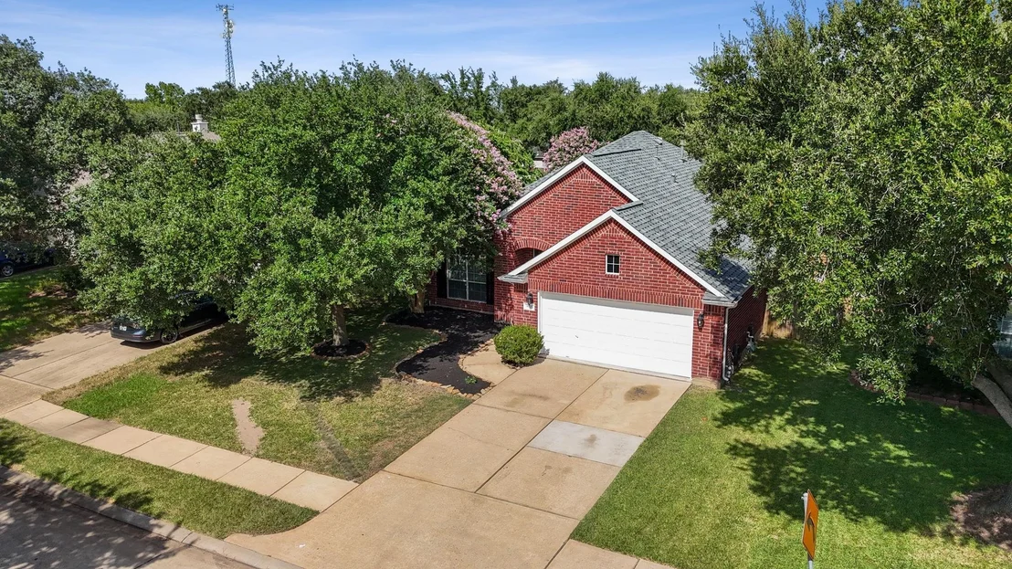 Photo of 4910 Morningmount Lane
