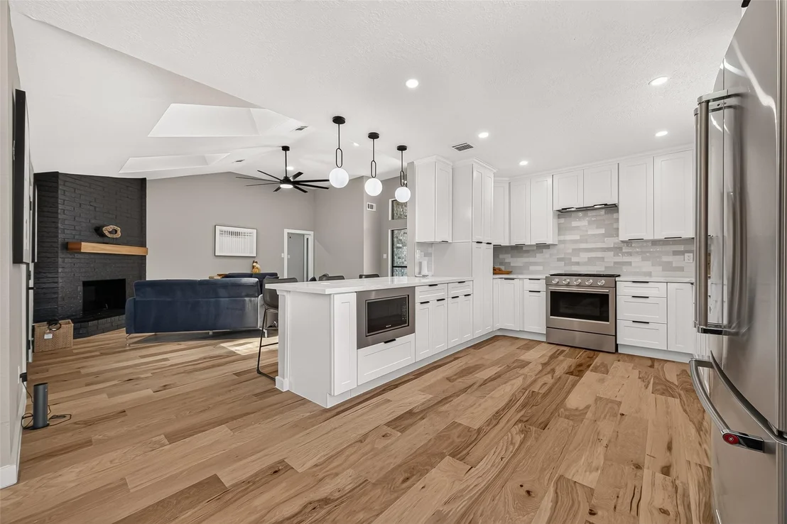 Photo of 15103 Plaza Libre Drive