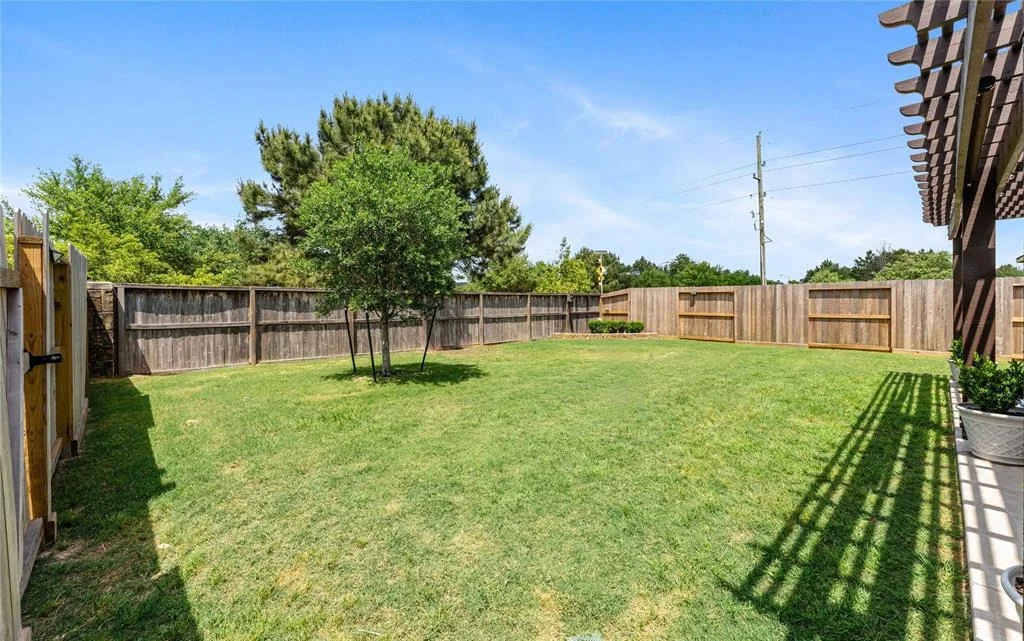Photo of 6106 Harmony Park Lane
