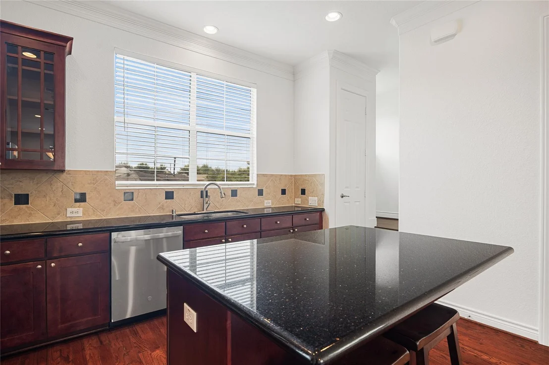 Photo of 3314 Clearview Circle