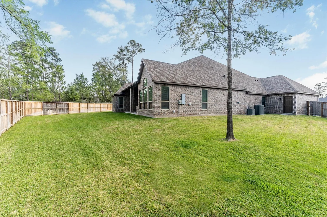 Photo of 1050 Groveton Ridge Lane