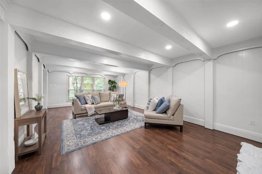 Photo of 2830 Bernadette Lane