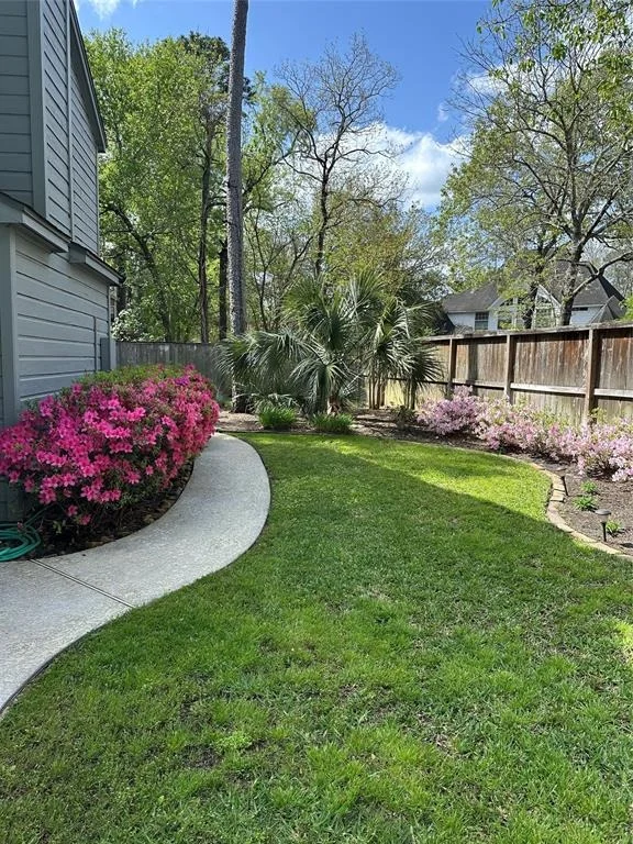 Photo of 20 N Mossrock Road