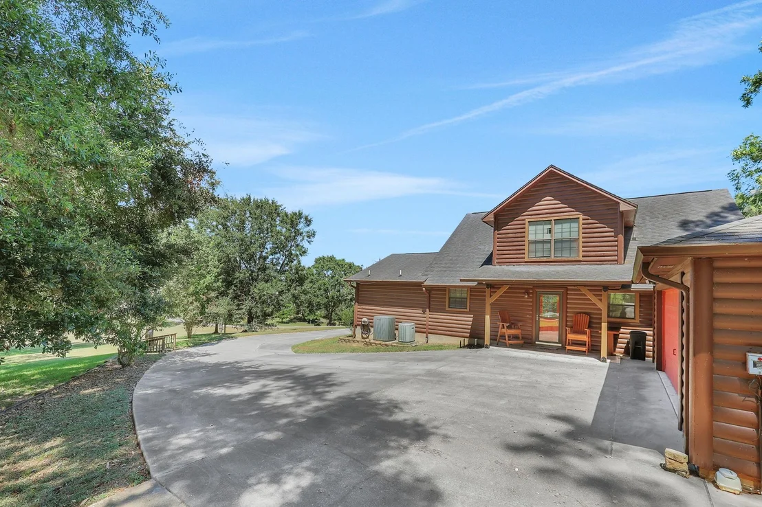 Photo of 51 Valley Drive