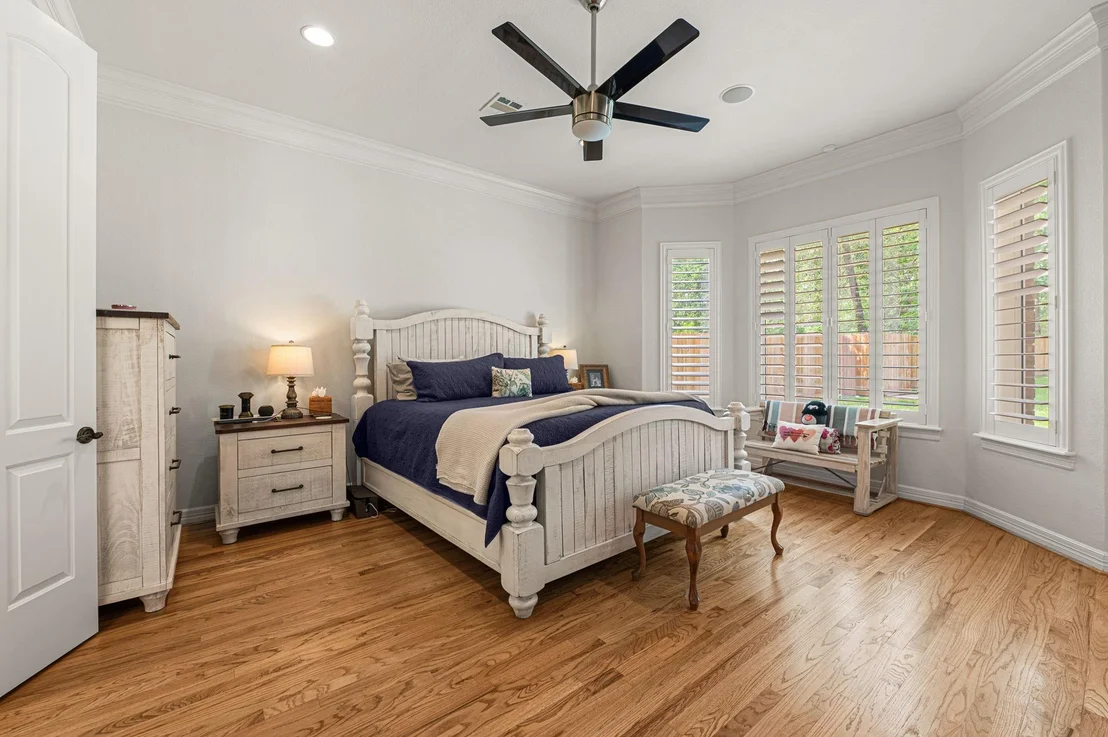 Photo of 11357 Lake Oak Dr Drive