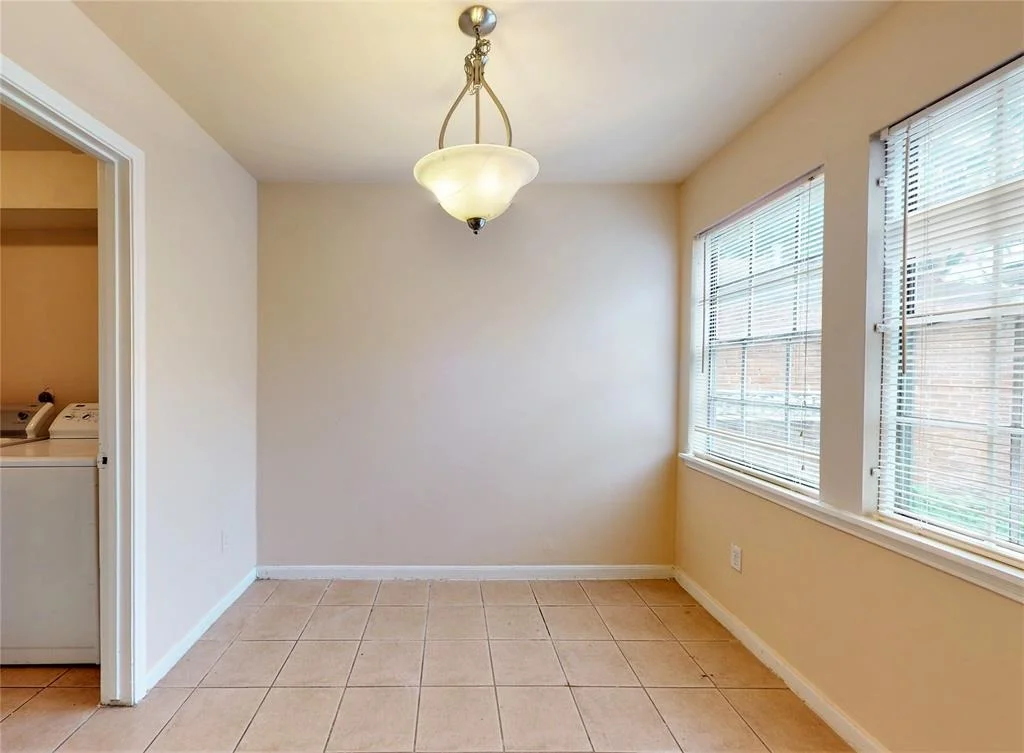 Photo of 7806 Albin Lane