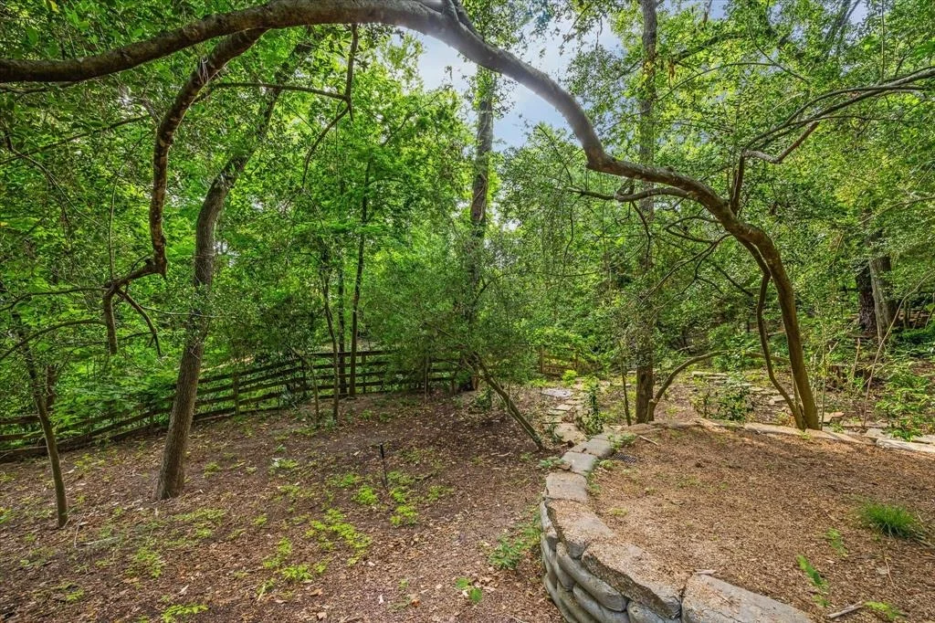 Photo of 323 Electra Drive