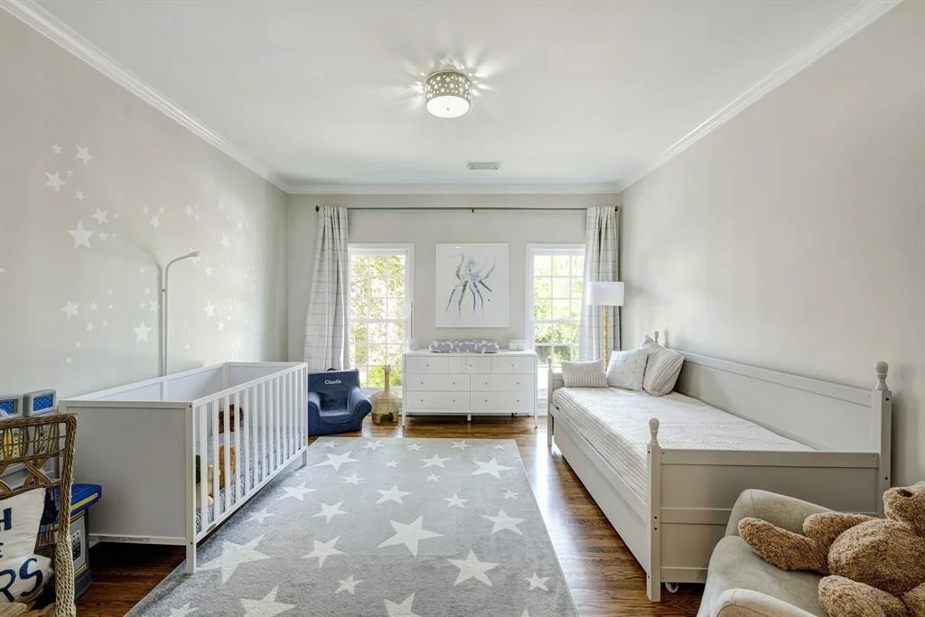 Photo of 30 Hudson Circle