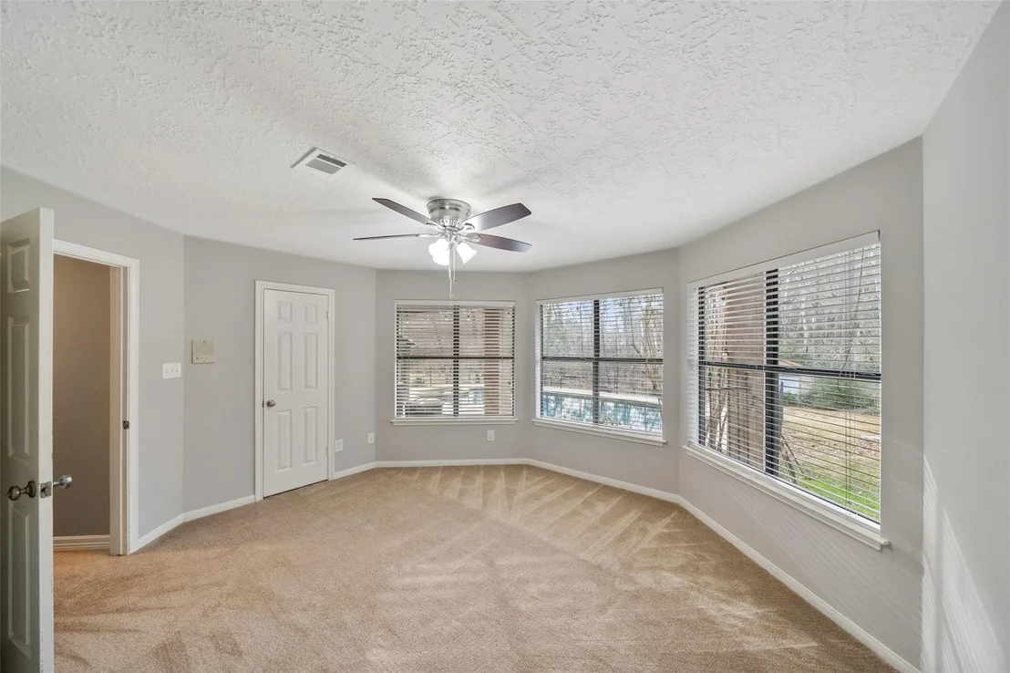 Photo of 6 Highland Hollow Drive