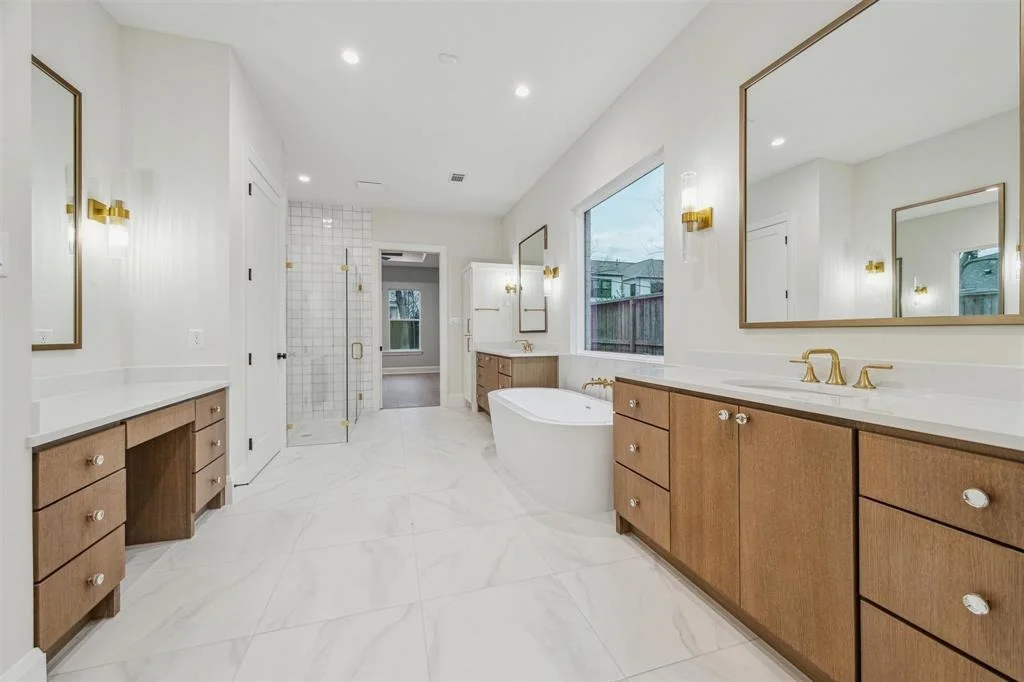 Photo of 1726 Creek Drive