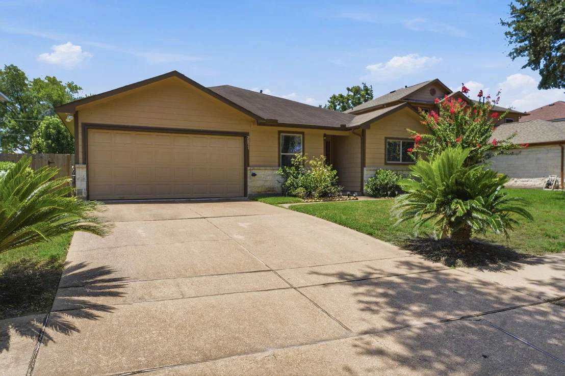 Photo of 2831 Meiko Drive