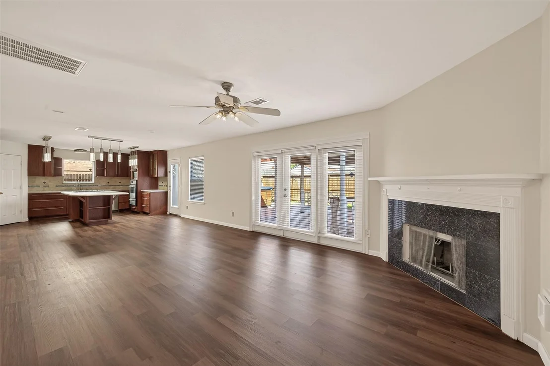 Photo of 15910 Clayton Bend Drive