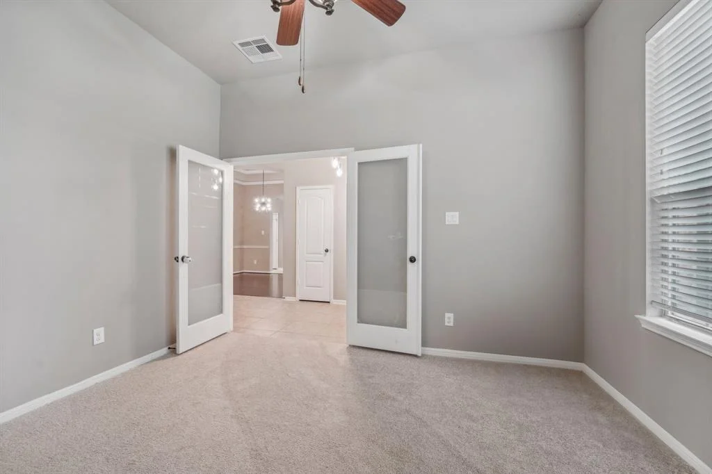 Photo of 2125 Mooncrest Drive
