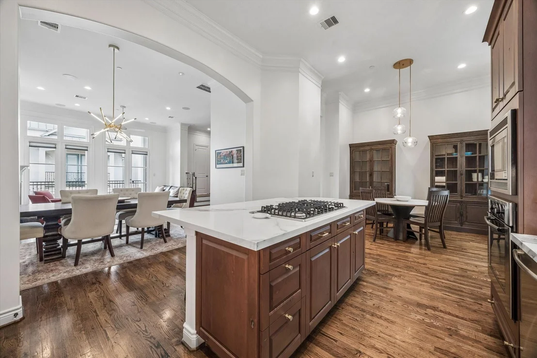 Photo of 6015 Post Oak Green Lane
