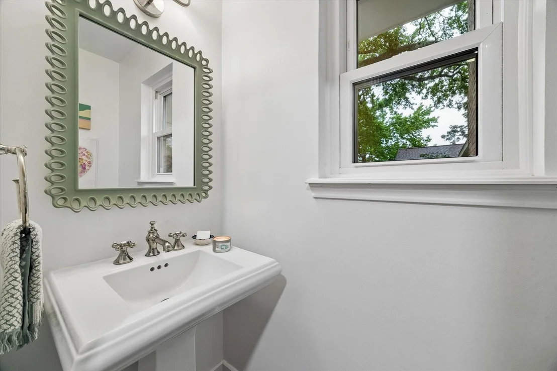 Photo of 2706 Fontana Drive
