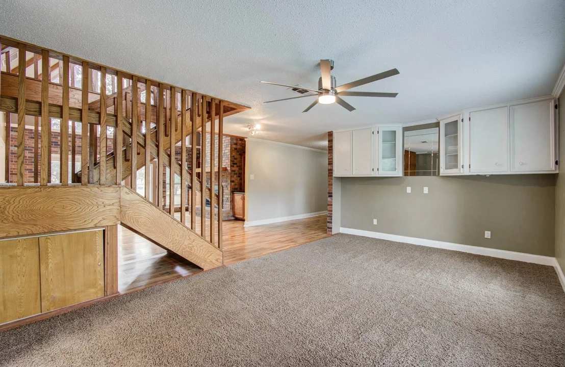 Photo of 123 W Circle Drive