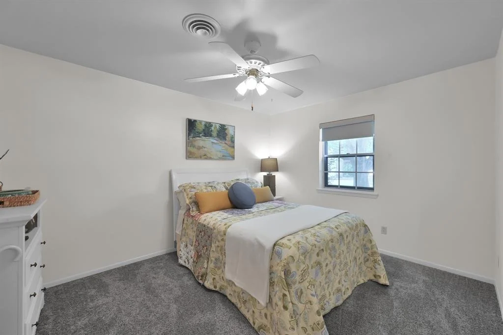 Photo of 109 Maple Street