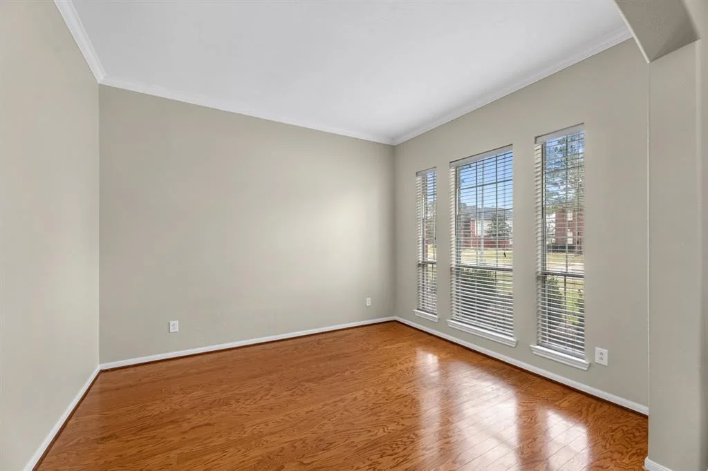 Photo of 15806 Spring Trail