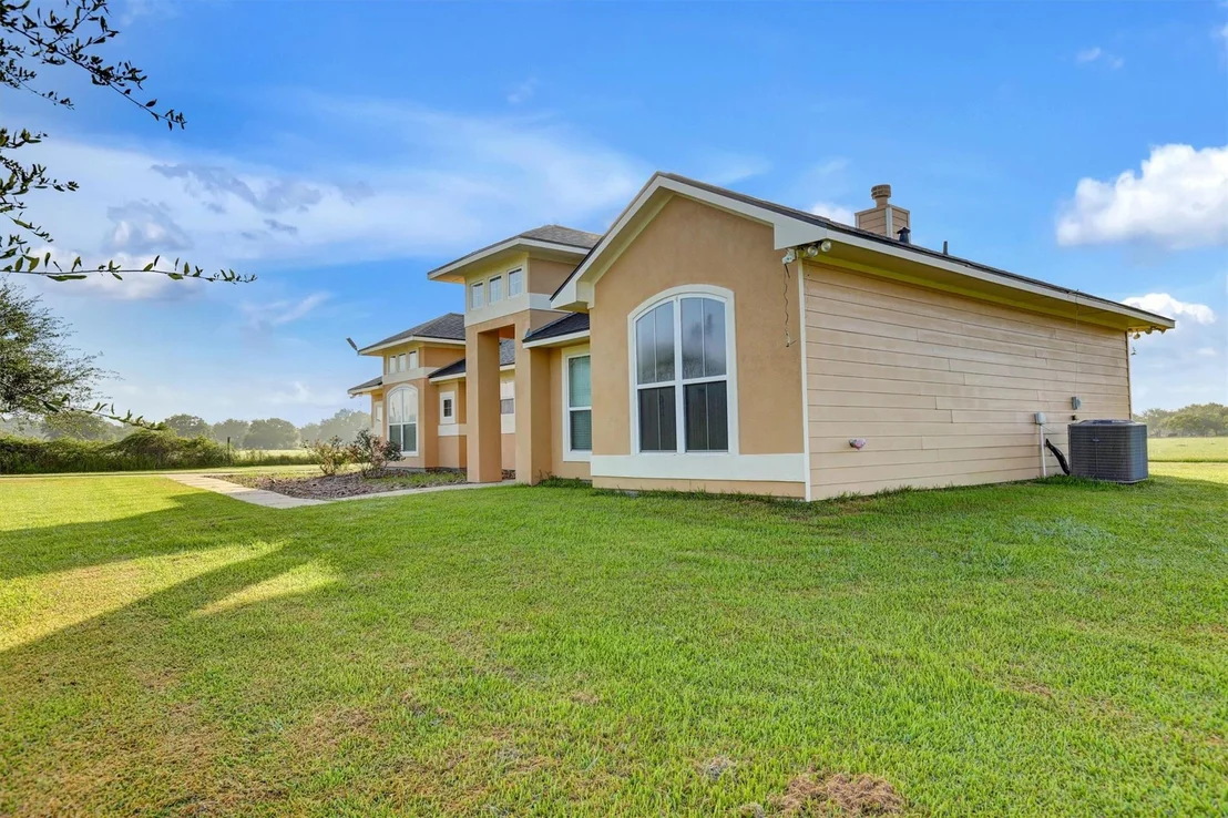 Photo of 8131 Brinkmeyer Road