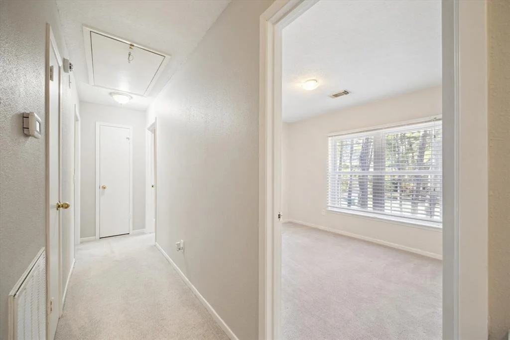 Photo of 39 Rockridge Drive
