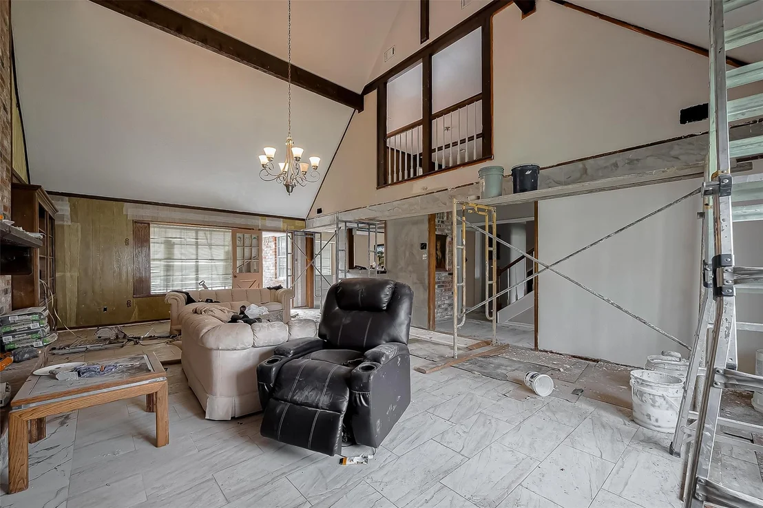Photo of 811 Loire Lane