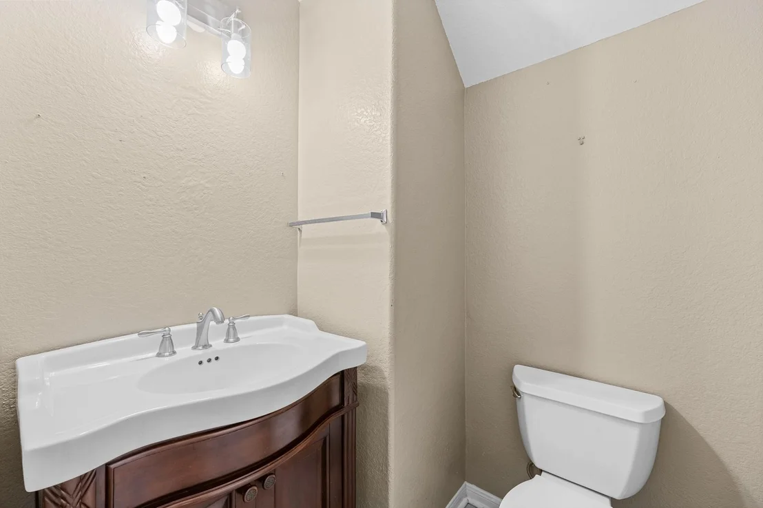 Photo of 7909 Silver Oak Drive