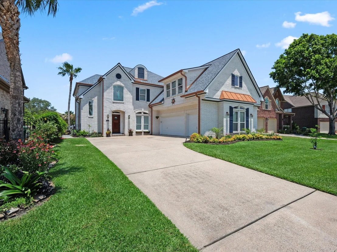 Photo of 2518 Du Lac Trace