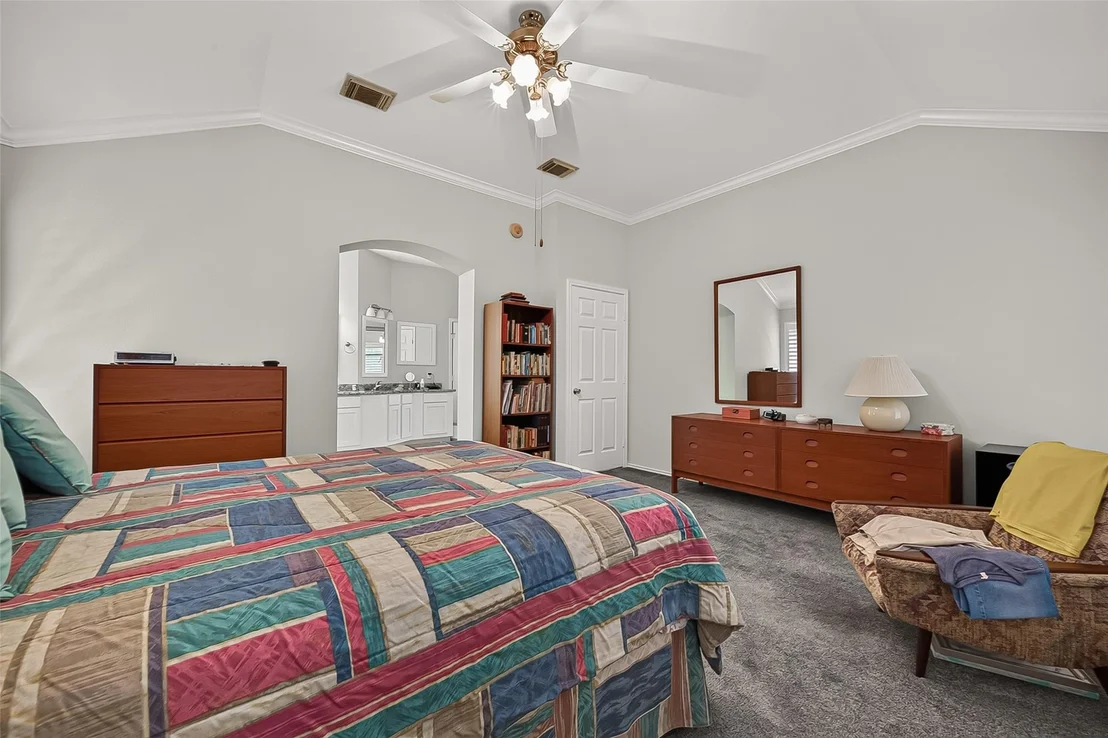Photo of 15626 Winding Valley Drive