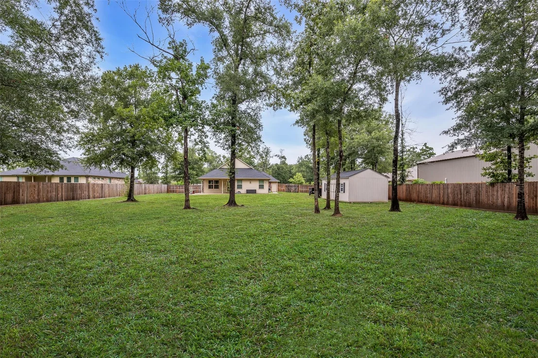 Photo of 9199 White Tail Drive
