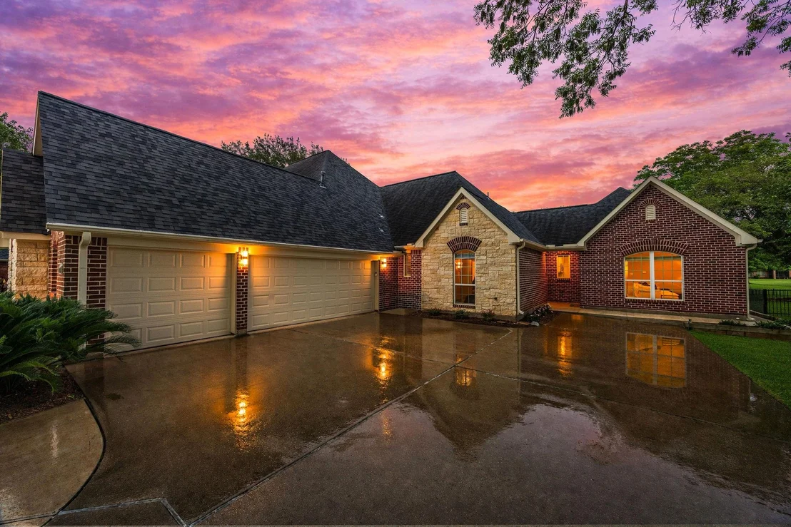 Photo of 5234 Weston Drive