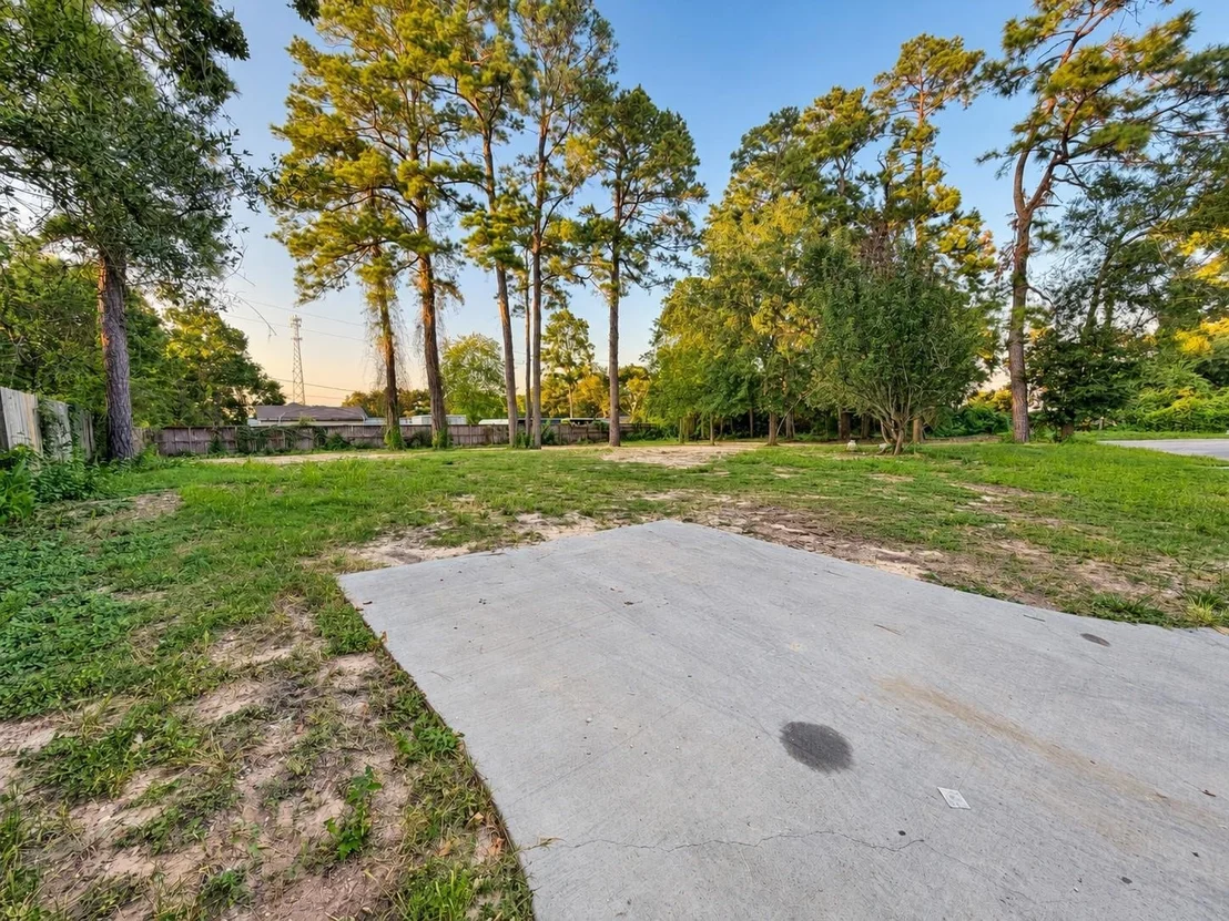 Photo of 11302 Mission Road