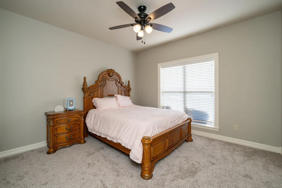 Photo of 104 Glen Rose Trail
