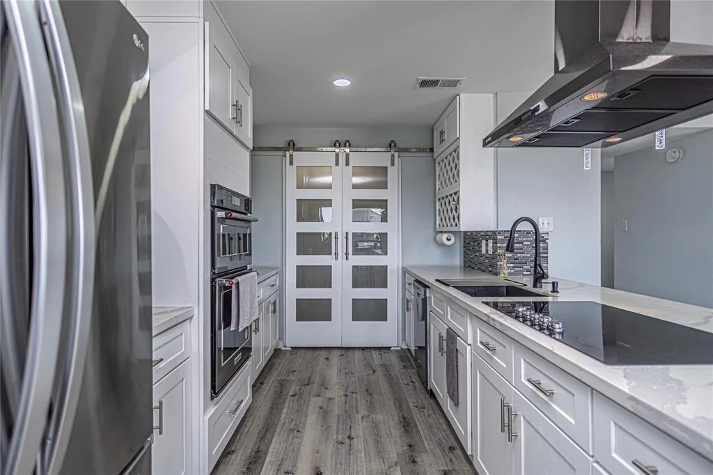Photo of 301 Commander Drive