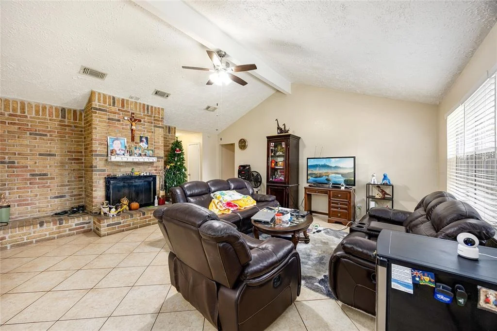 Photo of 16307 Thistleglen Drive