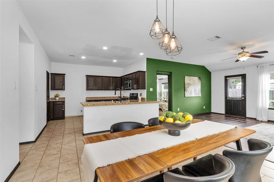 Photo of 23050 Ari Creek Way